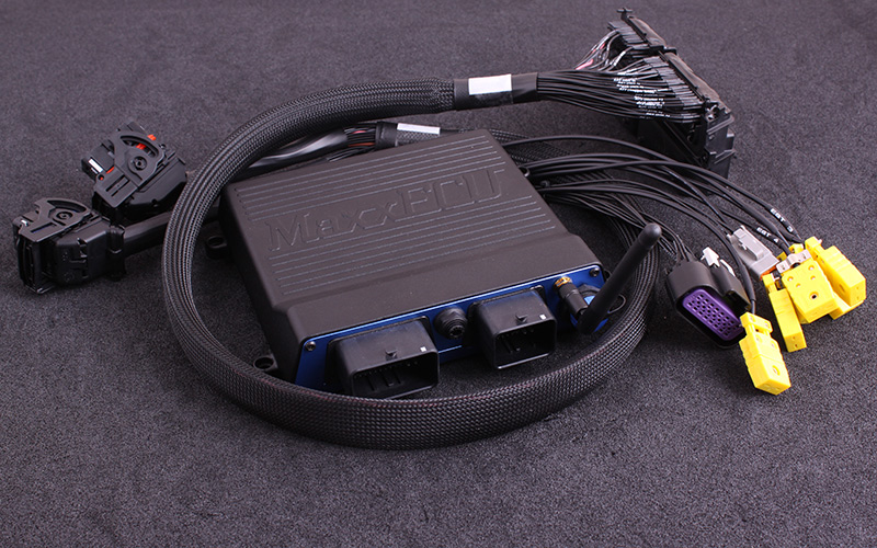 MaxxECU RACE H2O Plugin-ECU för Ford Focus RS MK2 med Volvo T5 motorn