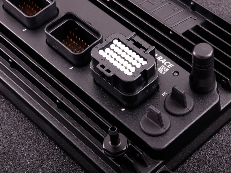 MaxxECU GEN2 RACE kontaktdon 4 med pluggar