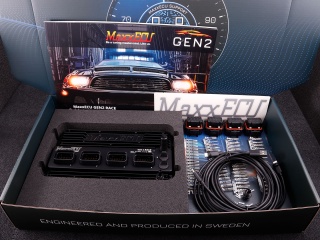 MaxxECU GEN2 RACE, med kontaktdon och terminaler