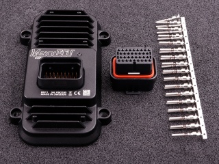 MaxxECU Expandering modul, med kontaktdon och terminaler